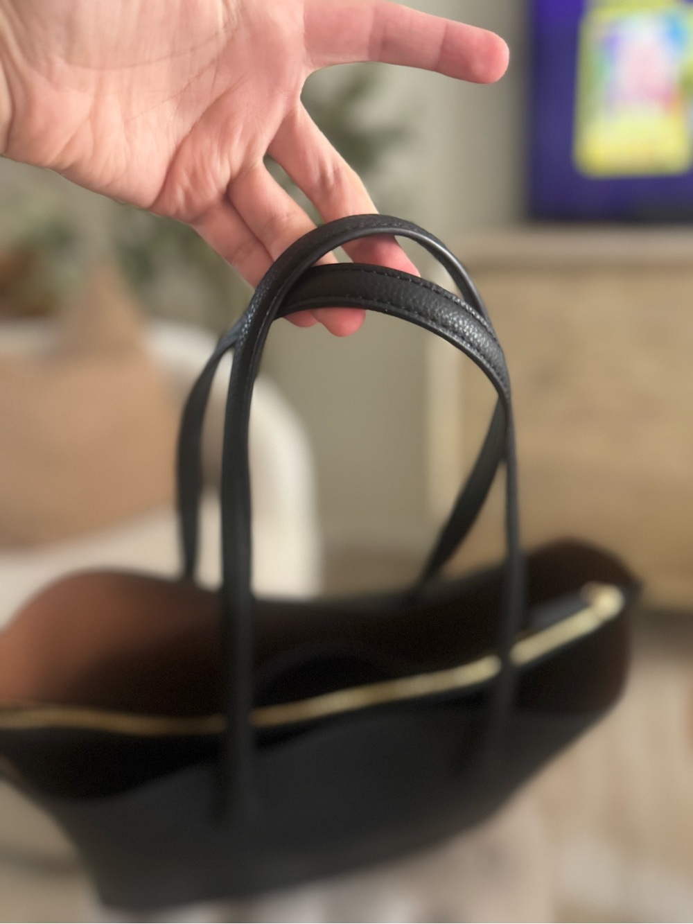 Triple Compartment Quince Italian Leather Black work tote bag - Picture 3 of 16